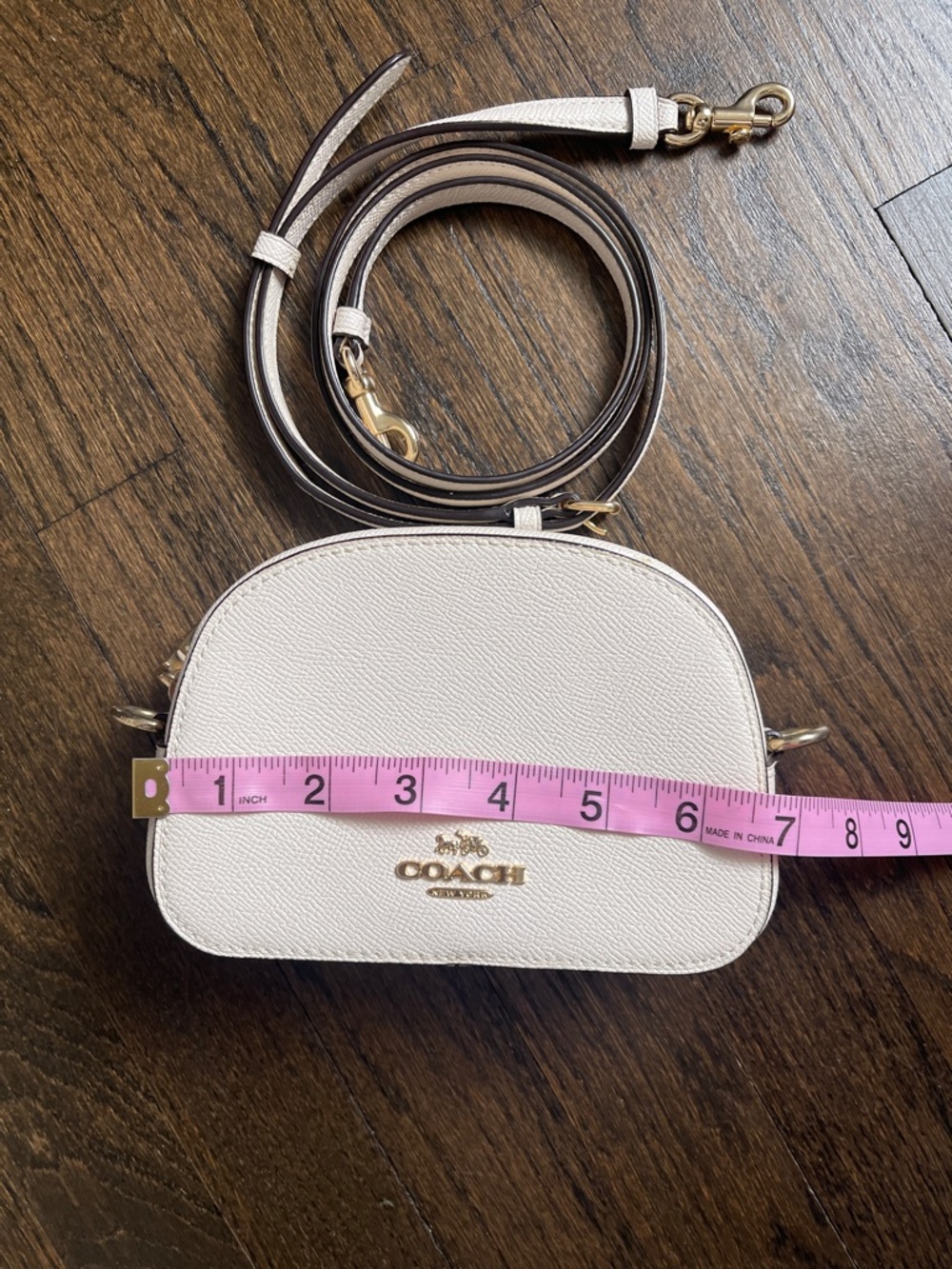 Coach Pebbled Leather Dome Crossbody Bag in Cream with Gold Hardware - Picture 5 of 7